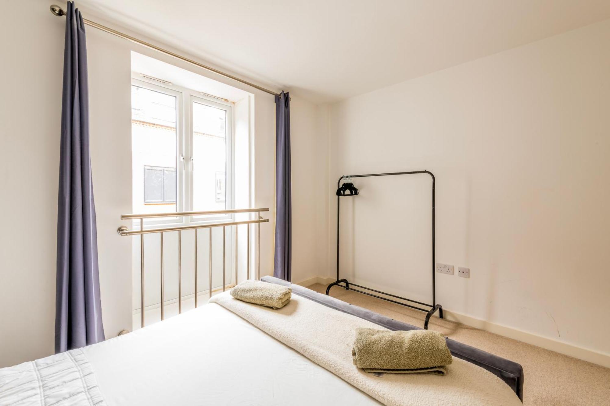Contemporary Abbey Yard By Prescott Apartments Abingdon-on-Thames ภายนอก รูปภาพ